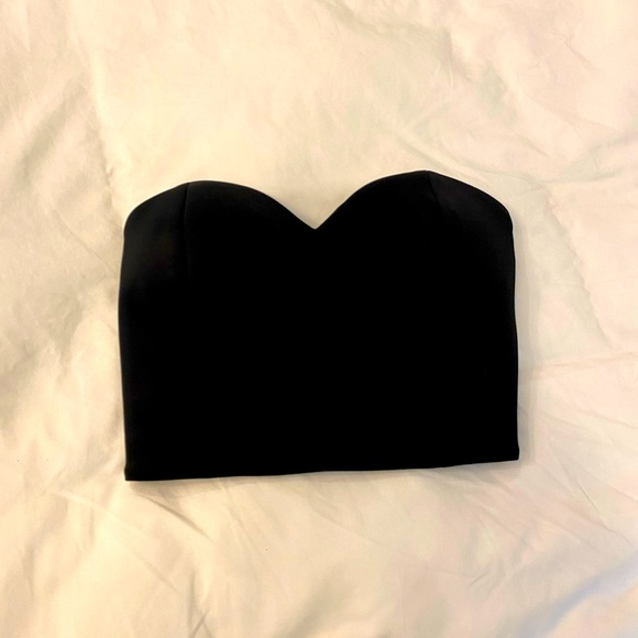 Revolve Lovers and friends crop top - Picture 8 of 8